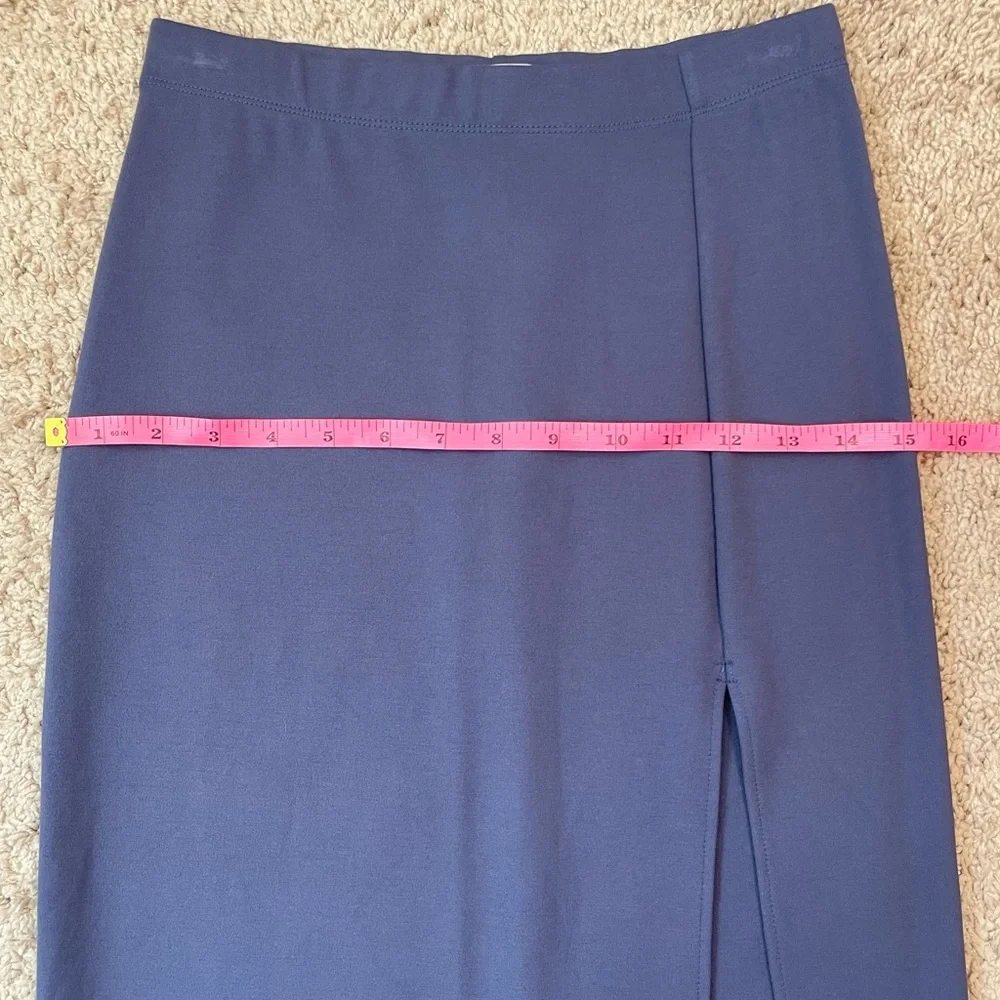 Aritzia Babaton Pencil Slit Pull-On Midi Skirt in Dive Blue Size 4